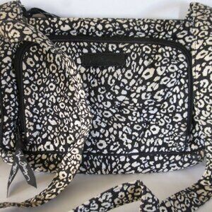 Vera Bradley Purse - Black & White, used. looks nice